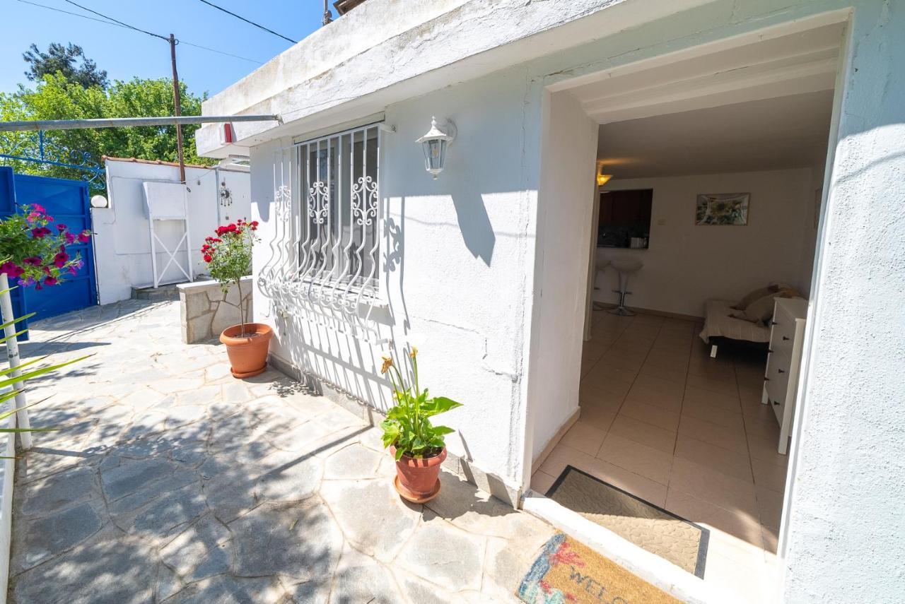 Little Villa - Walk To The Beach Thessaloniki Exterior photo