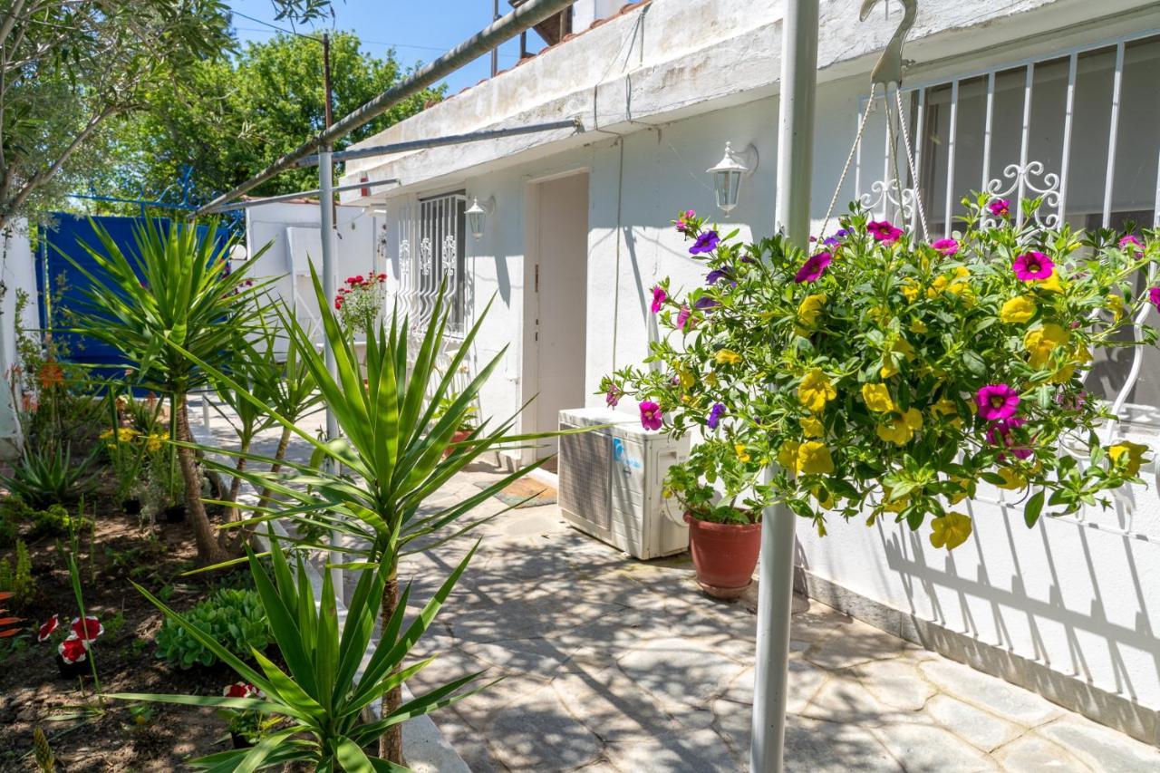 Little Villa - Walk To The Beach Thessaloniki Exterior photo