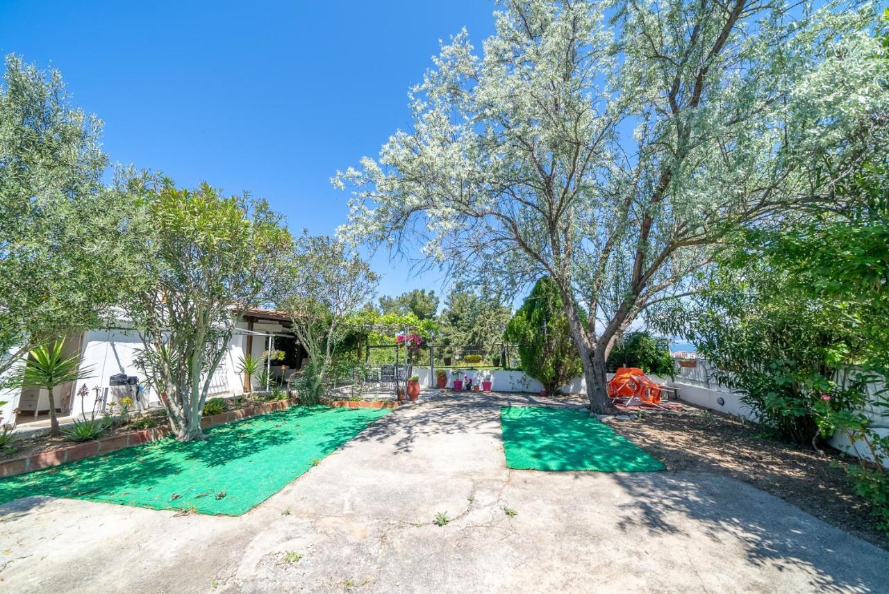 Little Villa - Walk To The Beach Thessaloniki Exterior photo